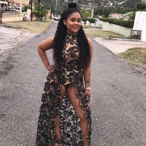 Meet your Posher, Karima